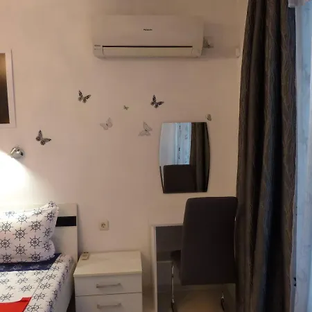 Διαμέρισμα Apartament Holiday Μπουργκάς