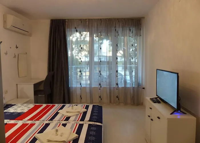 Apartament Holiday * بورغاس