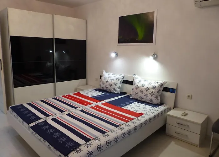 Apartament Holiday شقة بورغاس